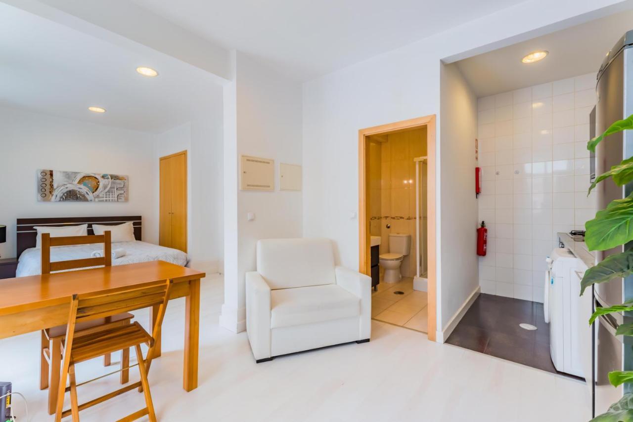 R3 - Coimbra Lovers - Mondego Suite Exterior photo